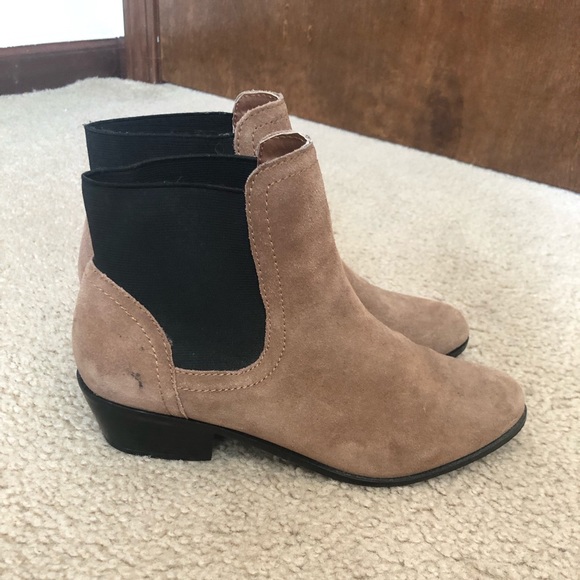 Suede Ankle booties - Picture 2 of 3
